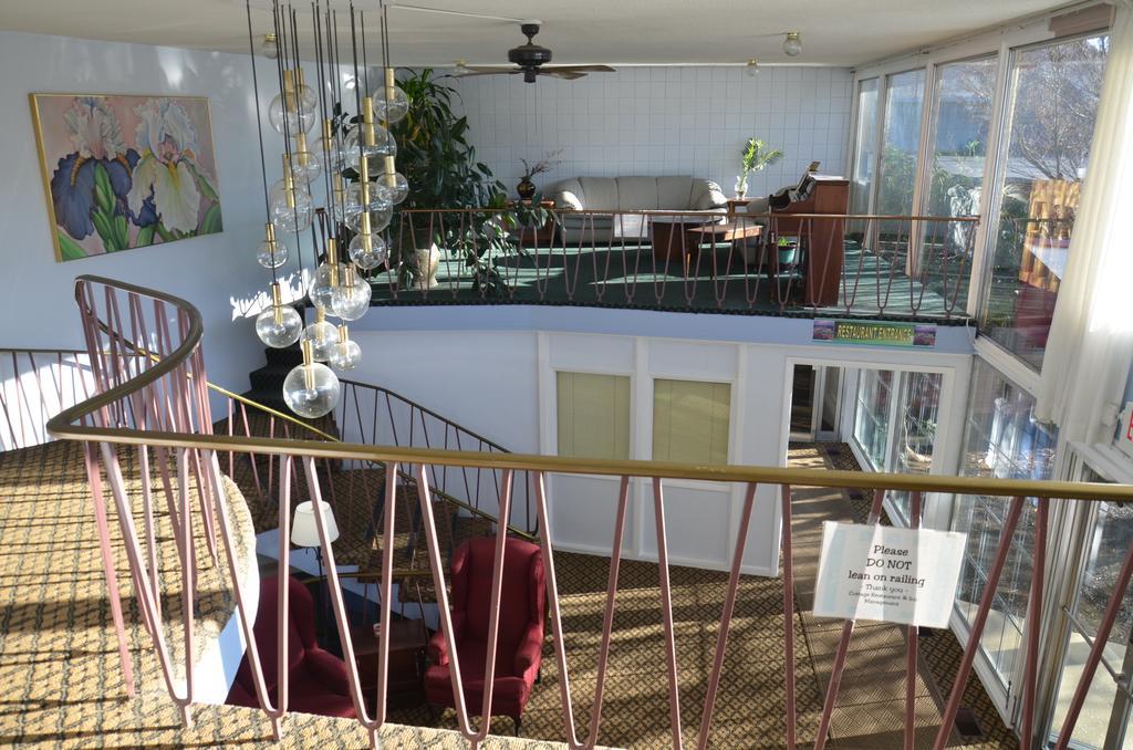 Red Carpet Inn & Suites Ebensburg Extérieur photo