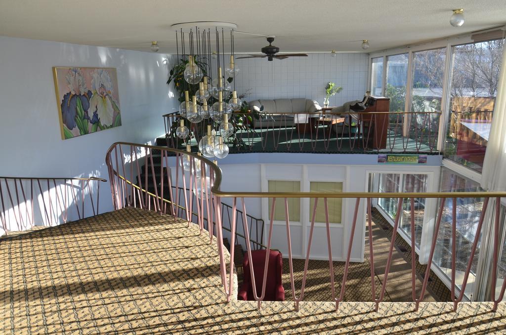 Red Carpet Inn & Suites Ebensburg Extérieur photo